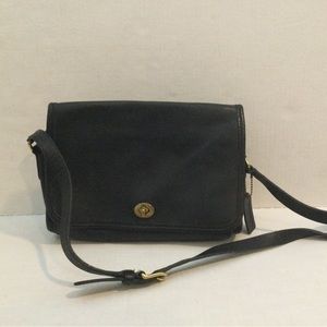 Vintage coach 9912 women crossbody